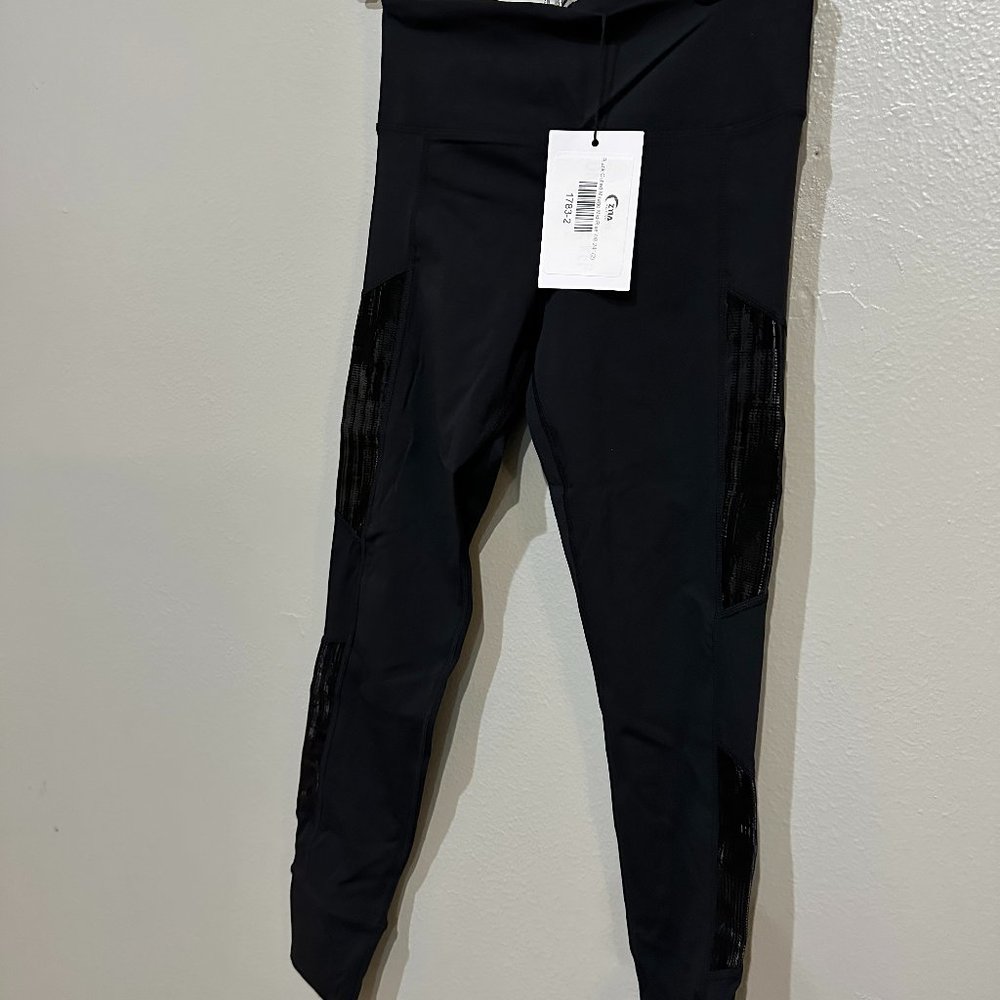 ZYIA Black Cuffed Mirage MidRise